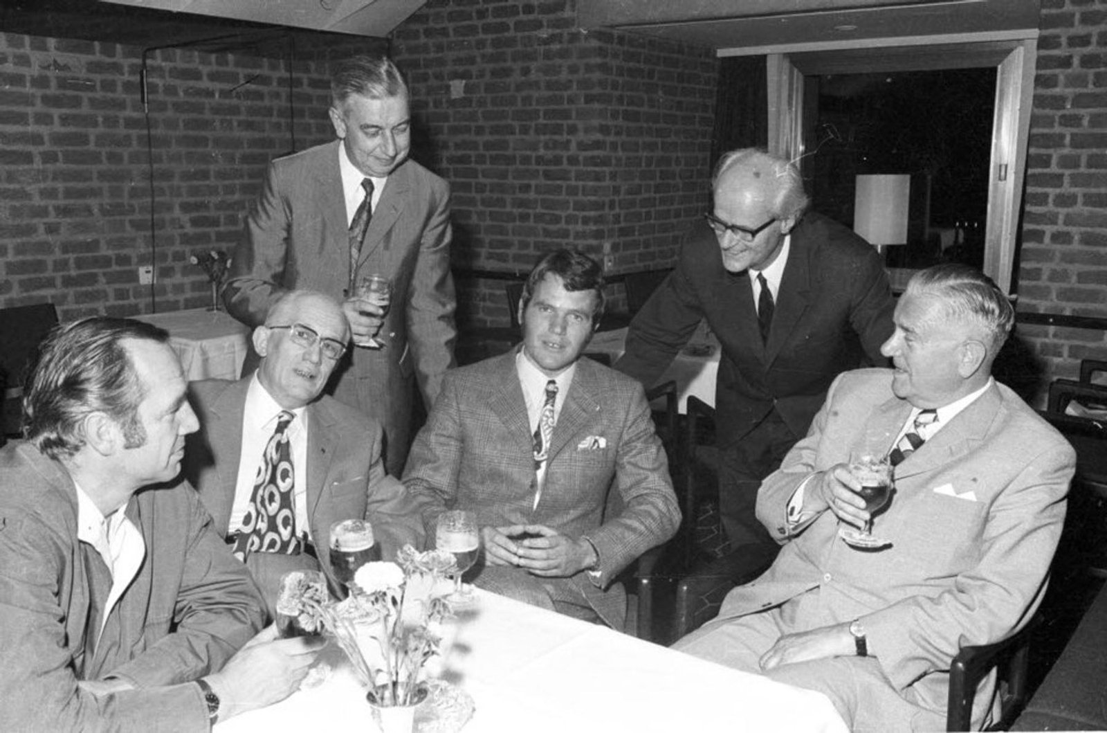 Peter Döbler being welcomed in Kiel after his escape